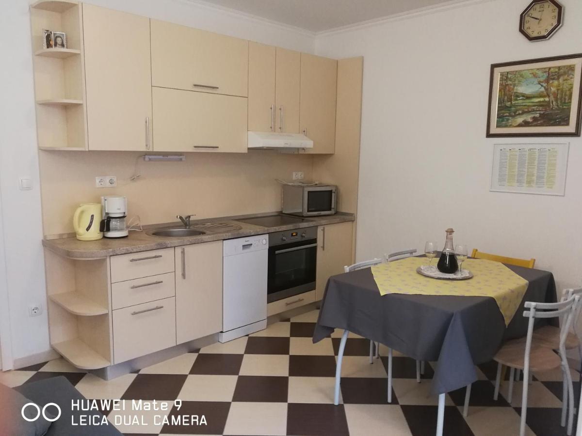 Angelina Apartman Kaštela Esterno foto