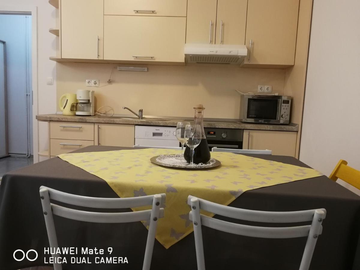 Angelina Apartman Kaštela Esterno foto