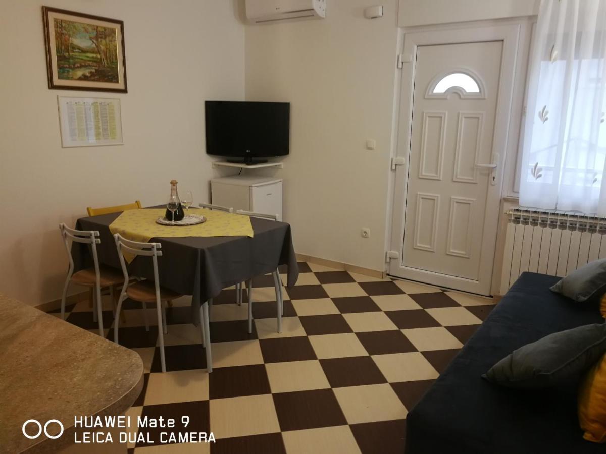 Angelina Apartman Kaštela Esterno foto